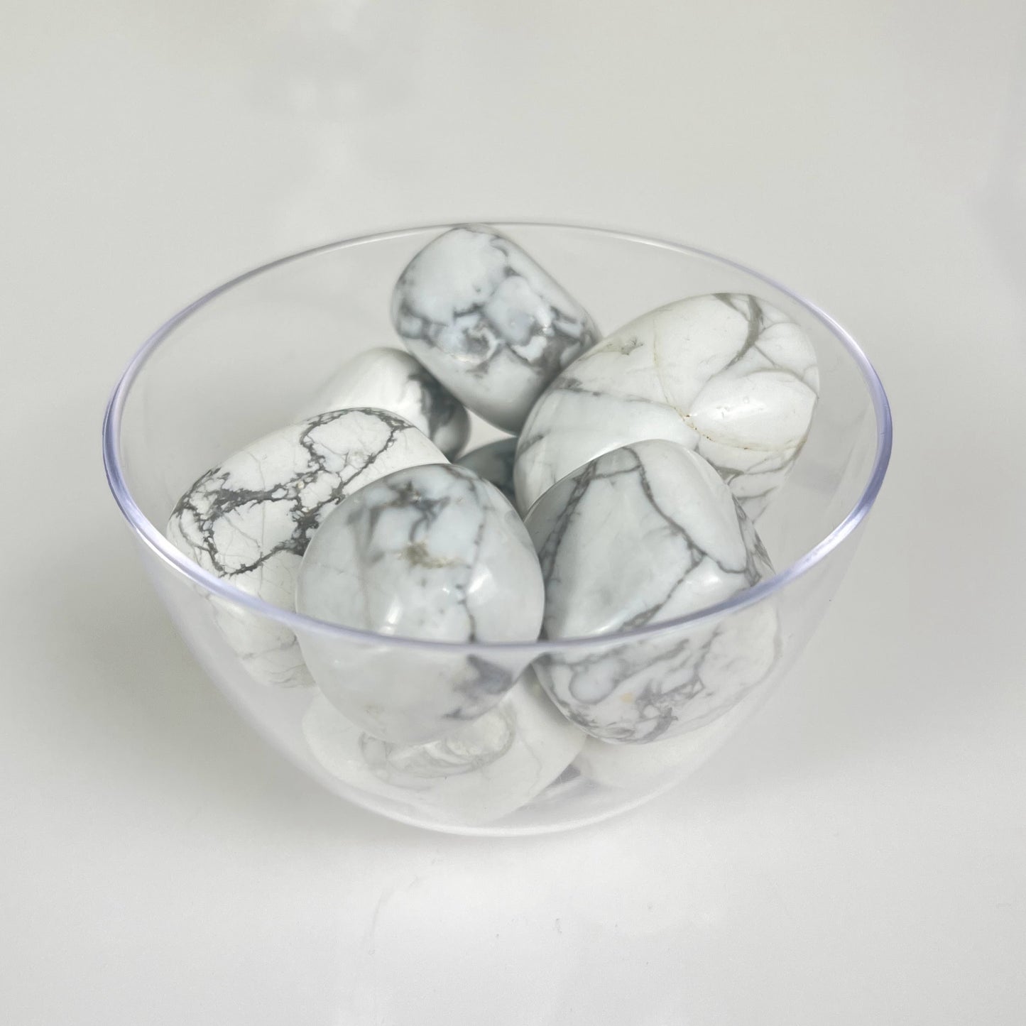 Howlite Tumble